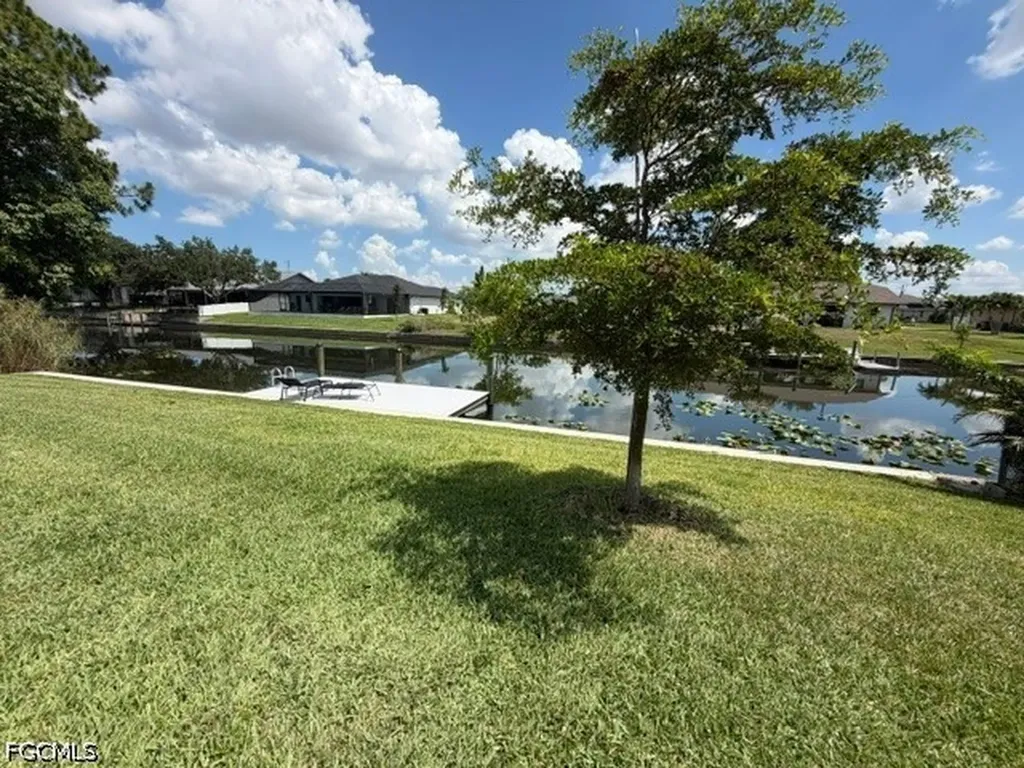 505 SW 15th Terrace Cape Coral FL 33991