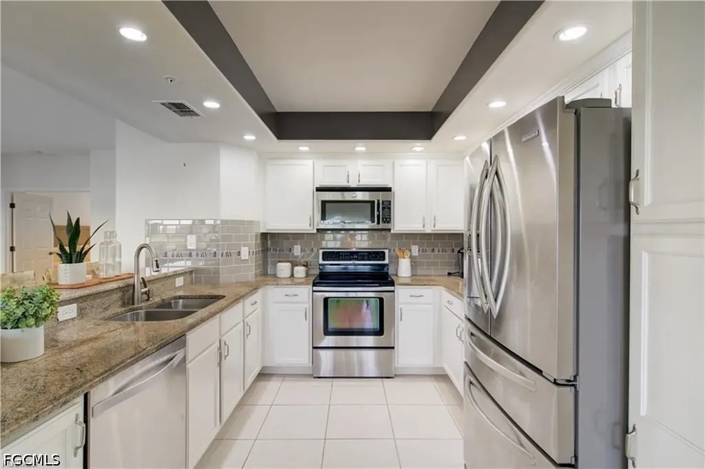 28044 Cavendish Court Bonita Springs FL 34135