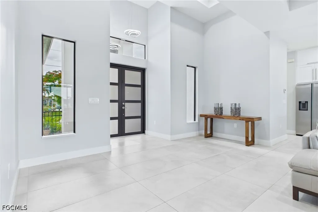 3030 SW 24th Avenue Cape Coral FL 33914