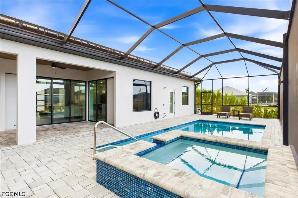 3030 SW 24th Avenue Cape Coral FL 33914