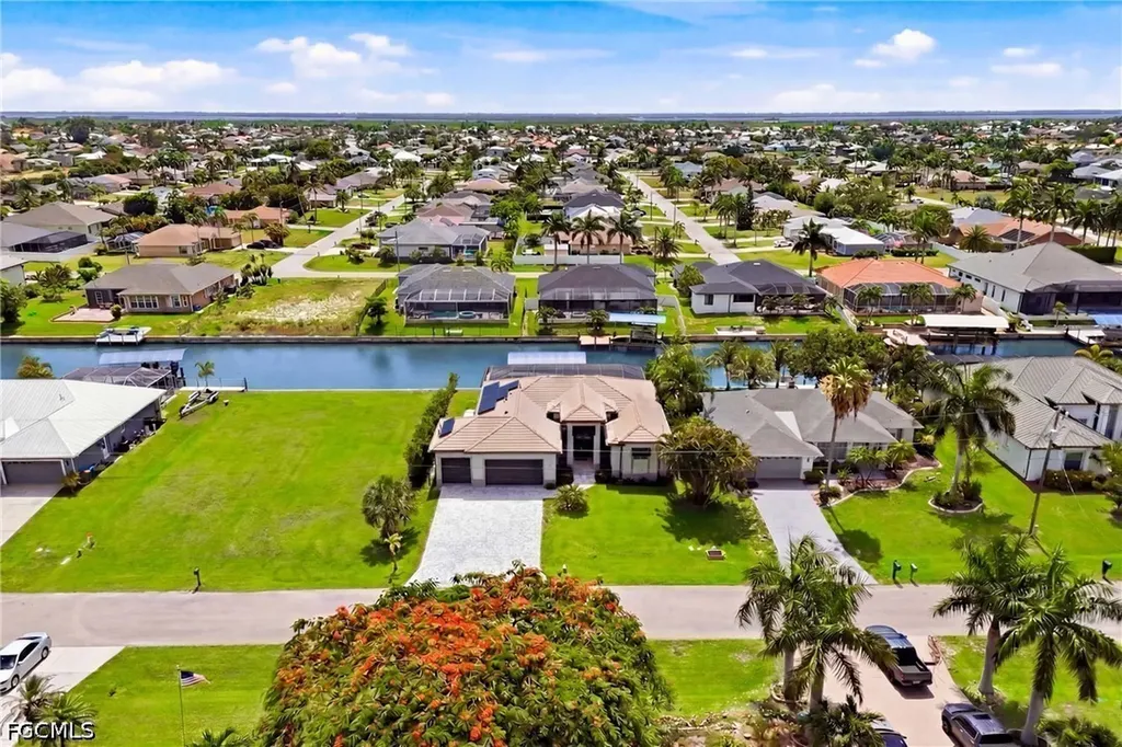 3030 SW 24th Avenue Cape Coral FL 33914