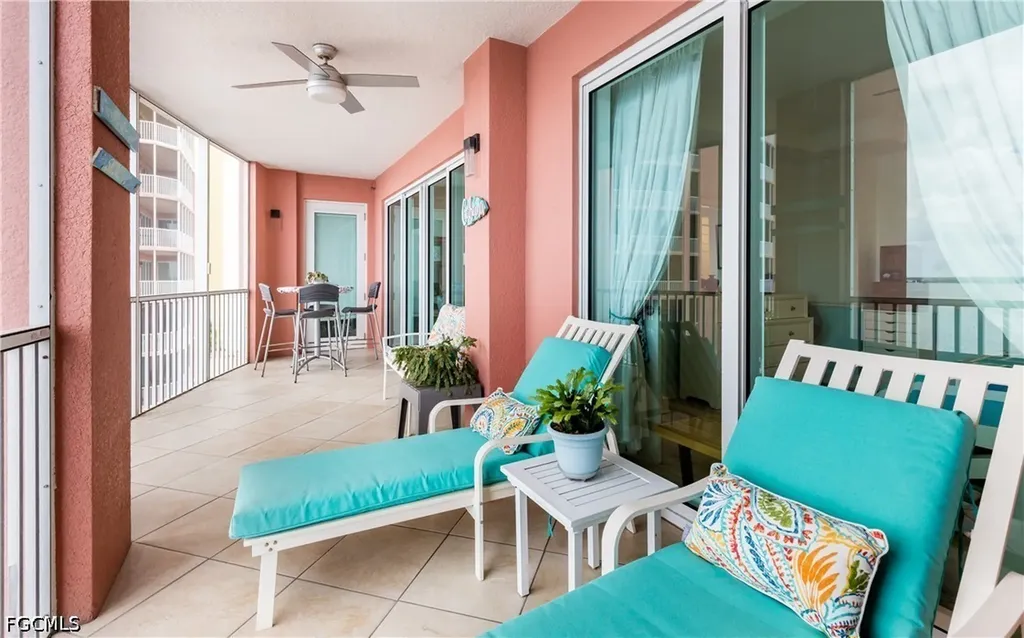 2743 1st Street Fort Myers FL 33916