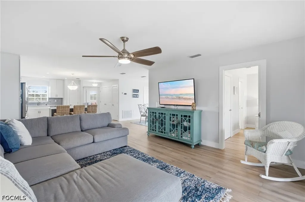 5112 Coronado Parkway Cape Coral FL 33904