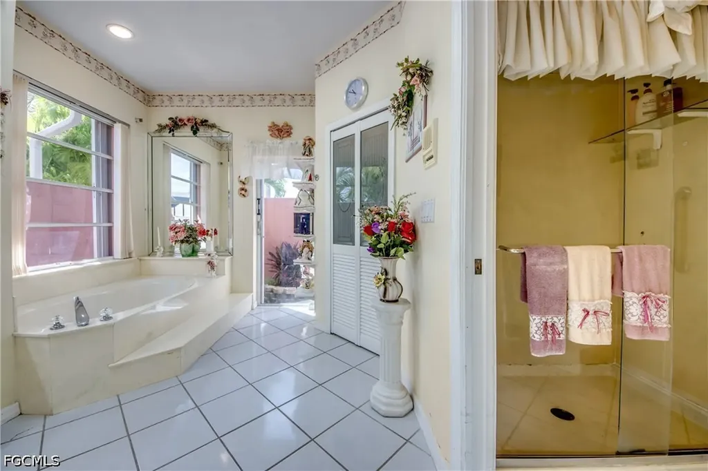 2105 SW 53rd Terrace Cape Coral FL 33914