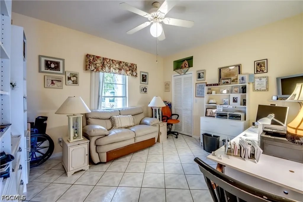 2105 SW 53rd Terrace Cape Coral FL 33914