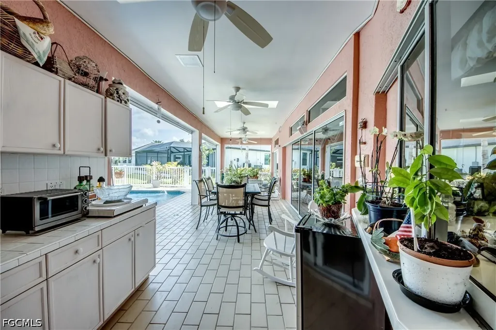 2105 SW 53rd Terrace Cape Coral FL 33914