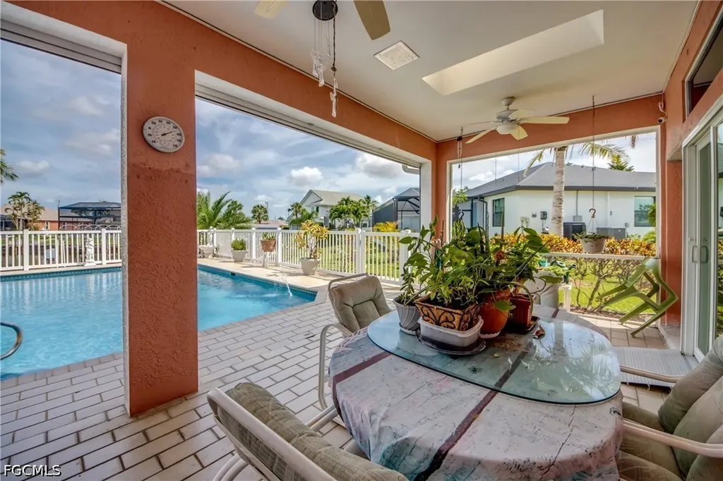 2105 SW 53rd Terrace Cape Coral FL 33914