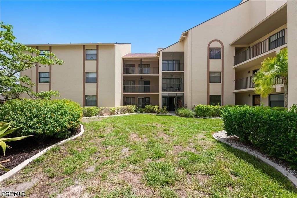 13240 White Marsh Lane Fort Myers FL 33912