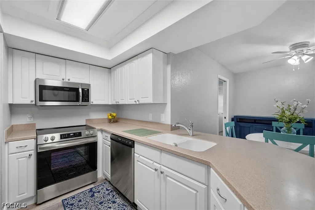 13240 White Marsh Lane Fort Myers FL 33912