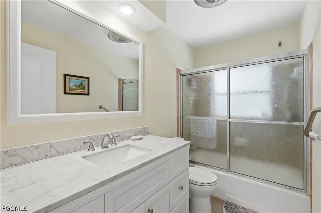 2498 Bayshore Drive Matlacha FL 33993