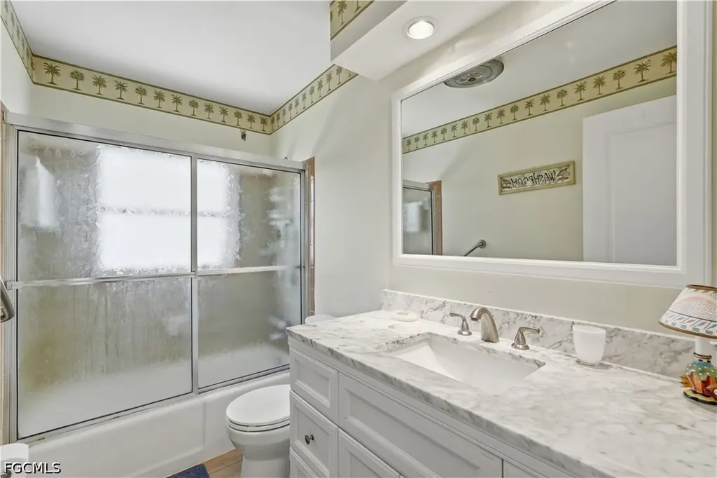 2498 Bayshore Drive Matlacha FL 33993