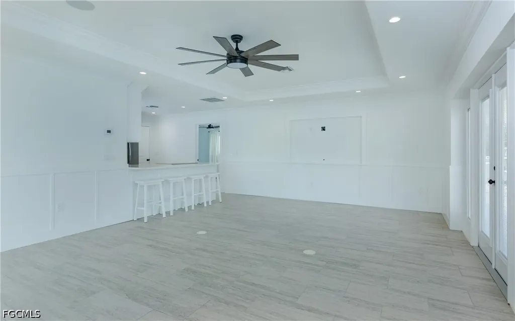 5609 De Soto Court Cape Coral FL 33904