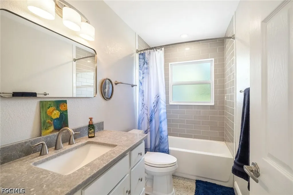 1729 Club House Road North Fort Myers FL 33917
