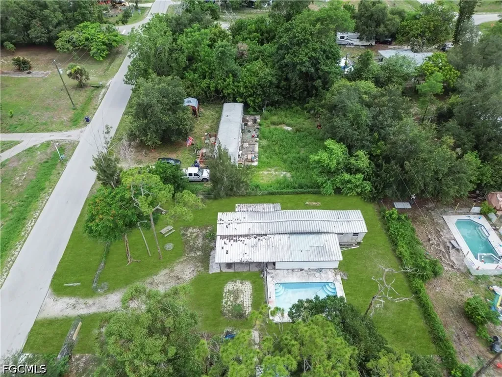 8326 Breeze Drive North Fort Myers FL 33917