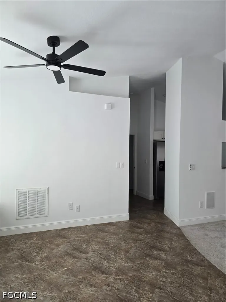 2136 SE 8th Avenue Cape Coral FL 33990