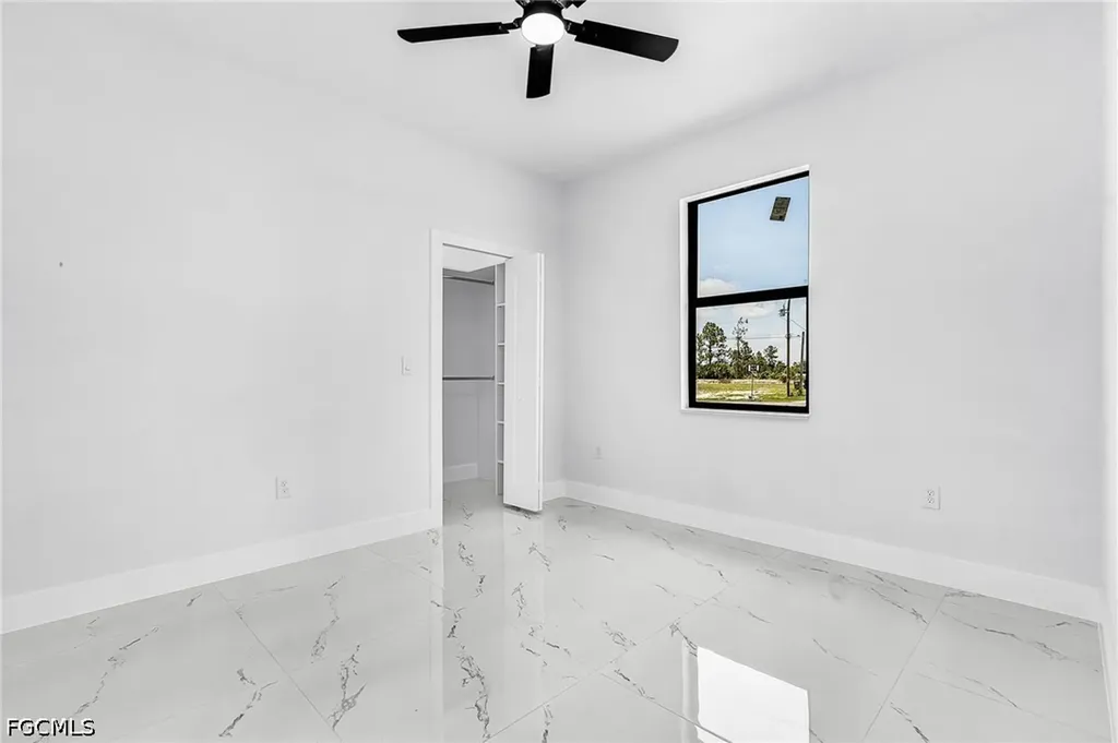 3227 NE 13th Place Cape Coral FL 33909