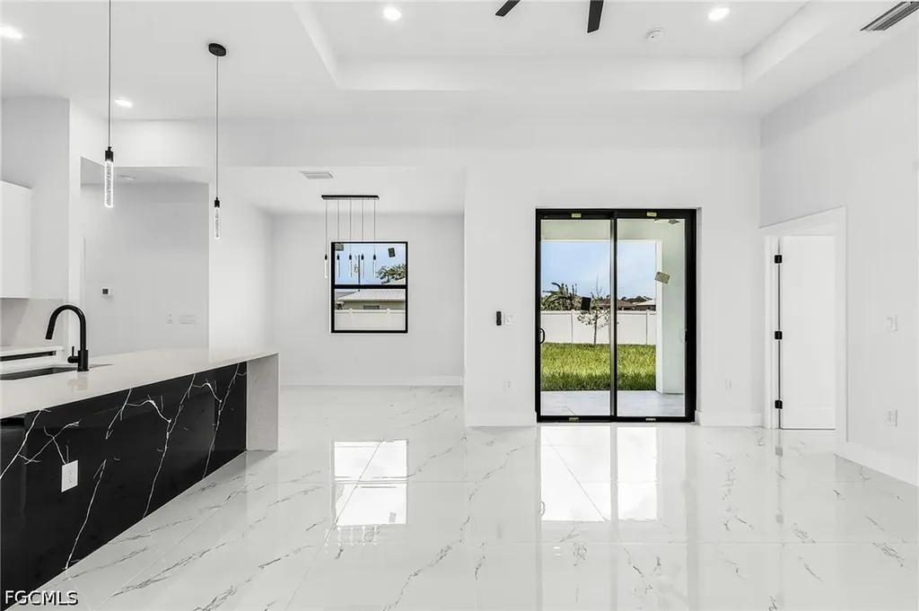 3227 NE 13th Place Cape Coral FL 33909
