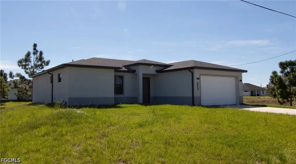 2907 Colin Avenue S Lehigh Acres FL 33976