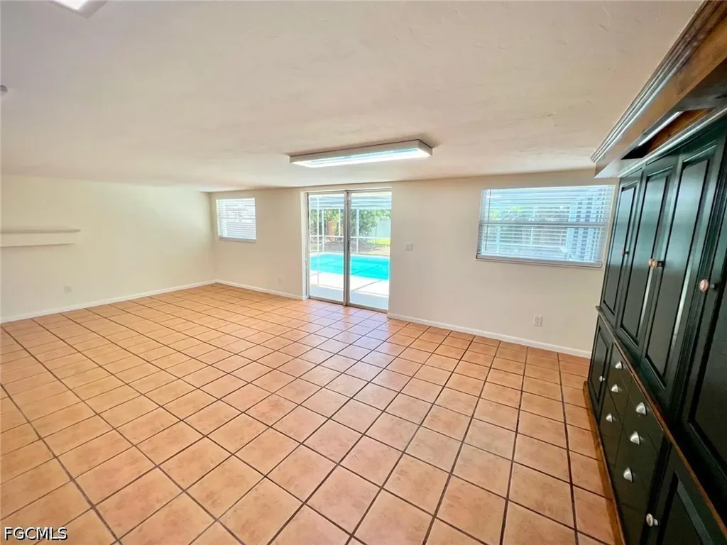 4708 Orange Grove Boulevard North Fort Myers FL 33903