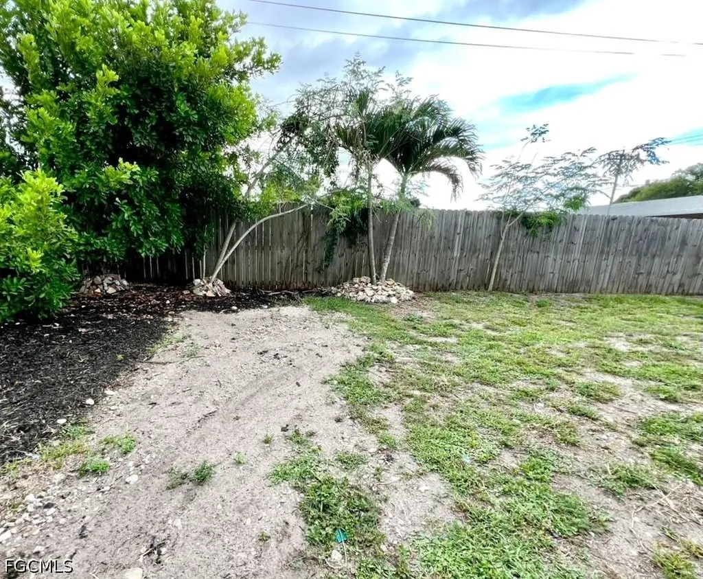 4708 Orange Grove Boulevard North Fort Myers FL 33903