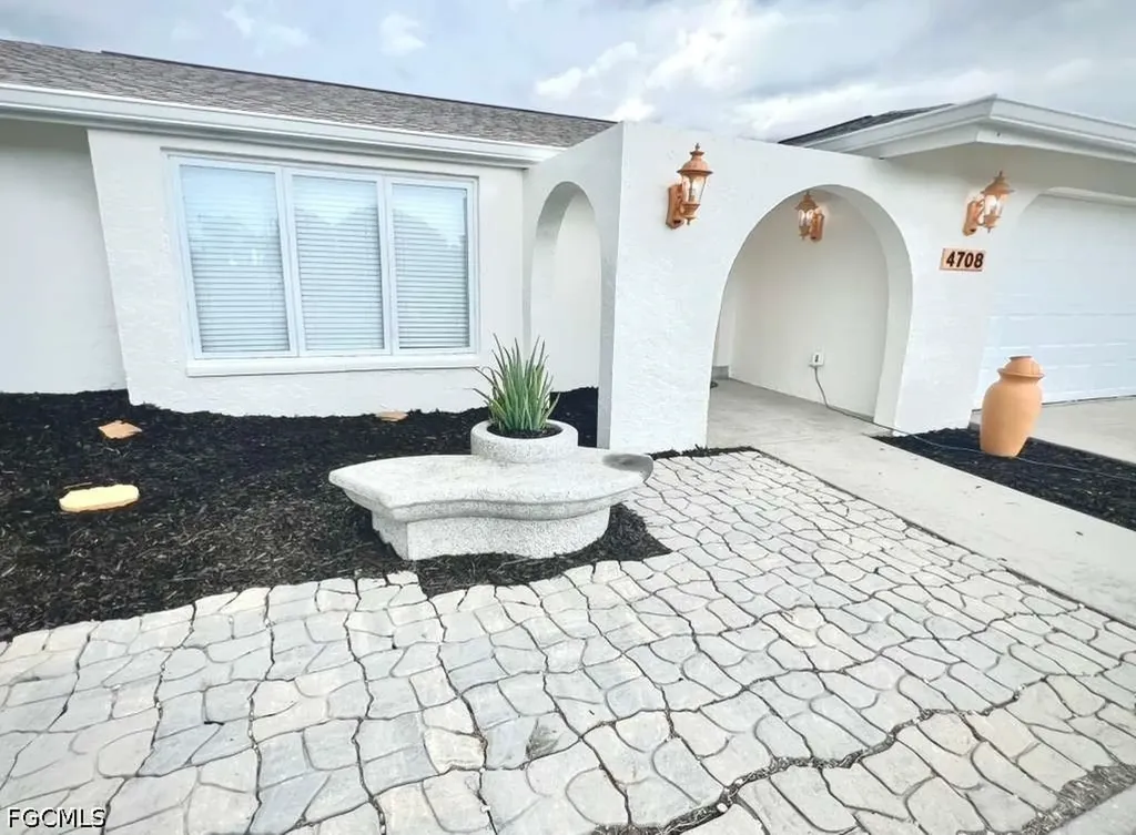4708 Orange Grove Boulevard North Fort Myers FL 33903