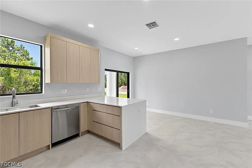 531 Frank Jewett Avenue S Lehigh Acres FL 33974