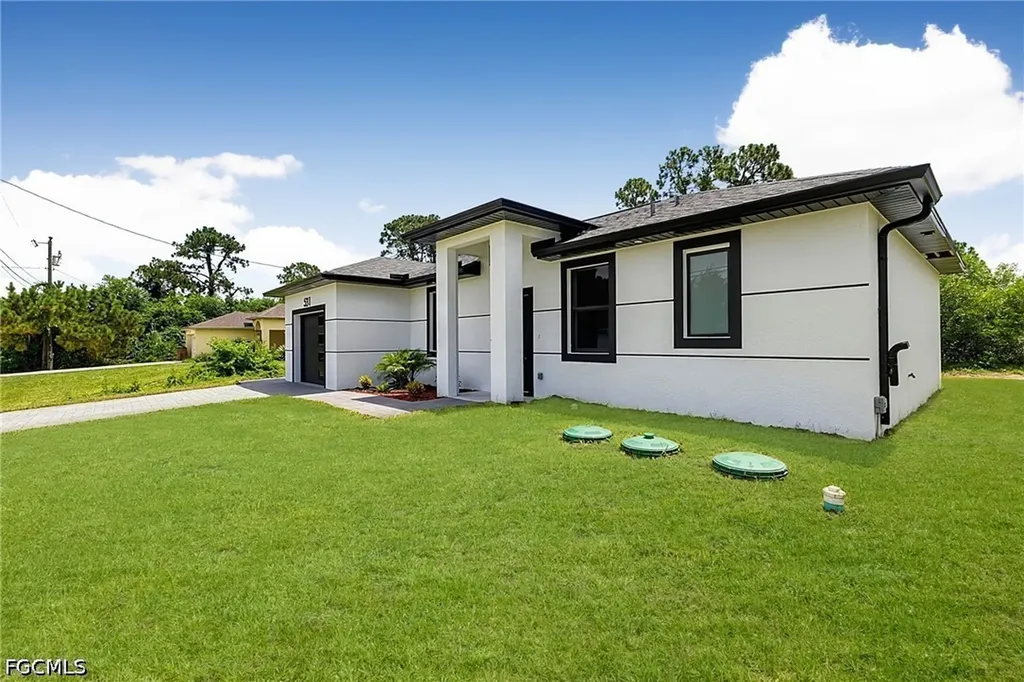 531 Frank Jewett Avenue S Lehigh Acres FL 33974