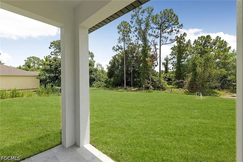 531 Frank Jewett Avenue S Lehigh Acres FL 33974