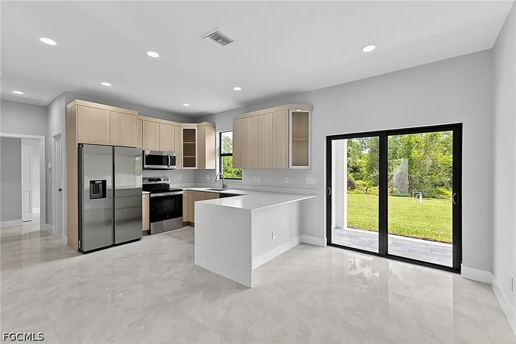 531 Frank Jewett Avenue S Lehigh Acres FL 33974