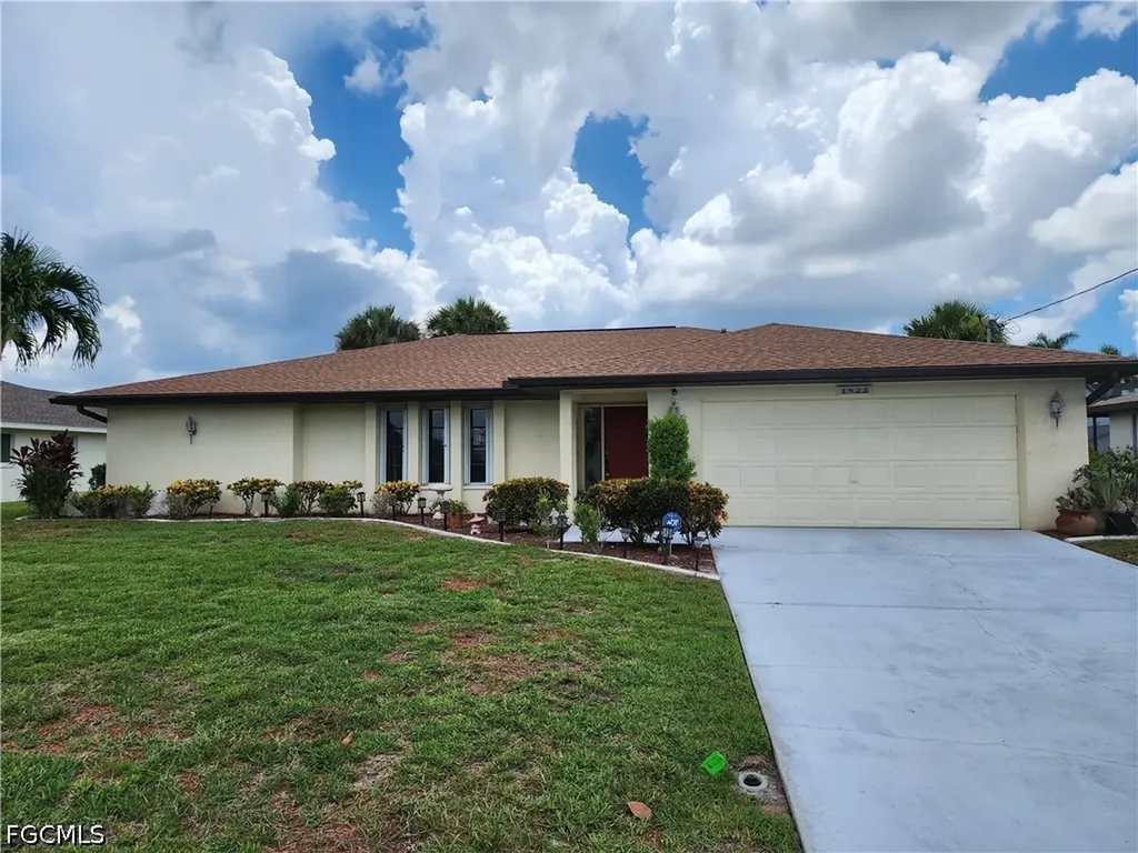 1822 SE 11th Terrace Cape Coral FL 33990