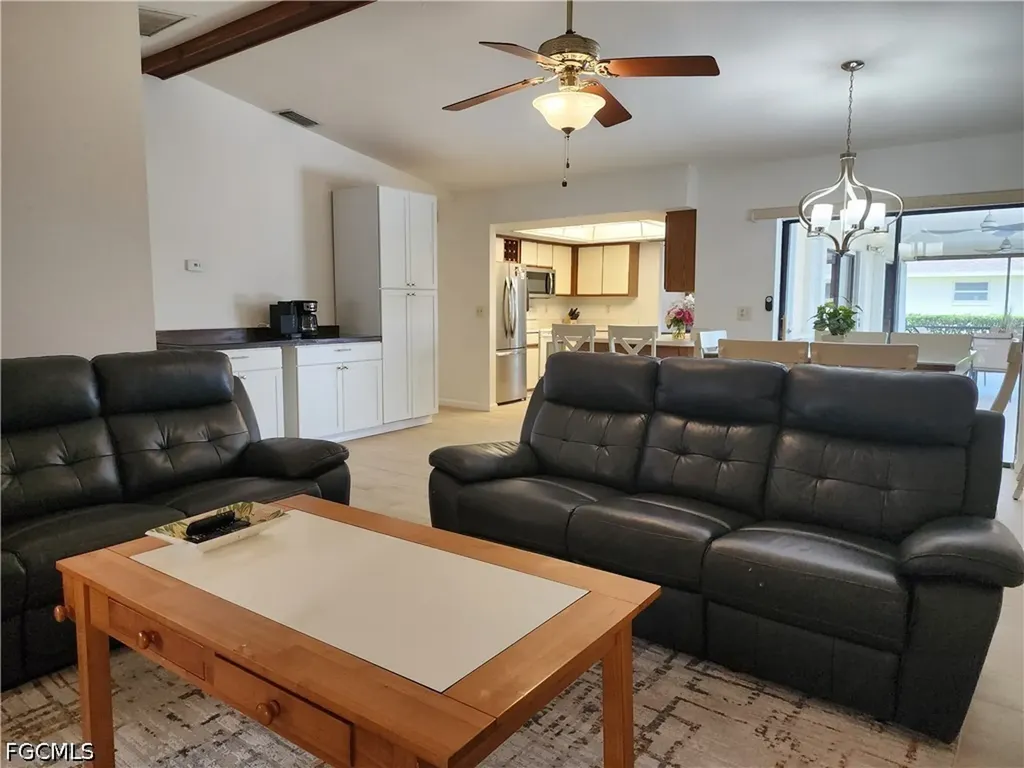 1822 SE 11th Terrace Cape Coral FL 33990