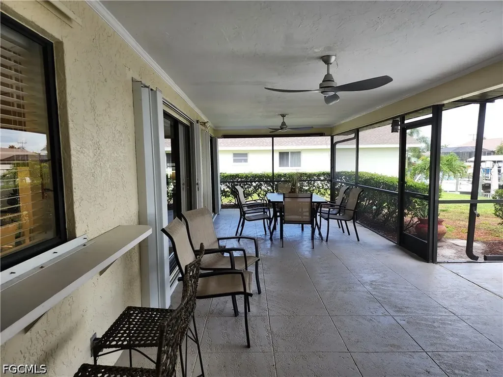 1822 SE 11th Terrace Cape Coral FL 33990