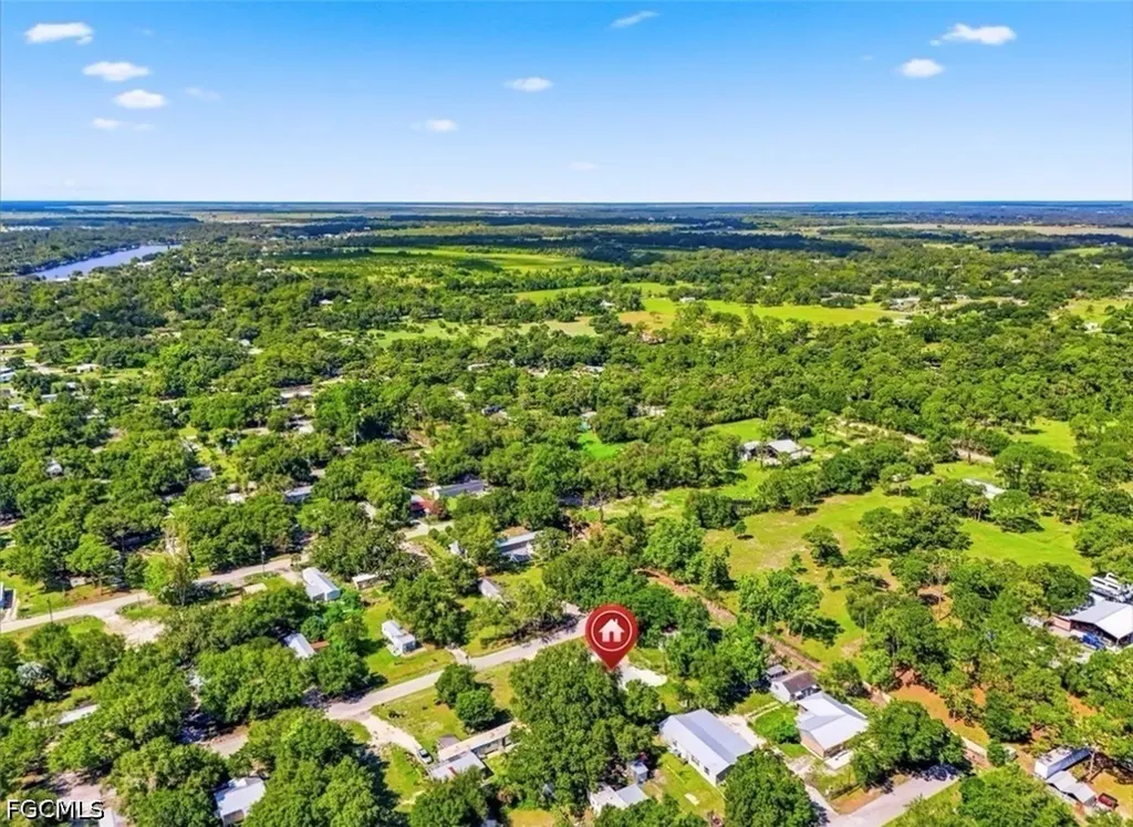 1468 Navaho Avenue Labelle FL 33935