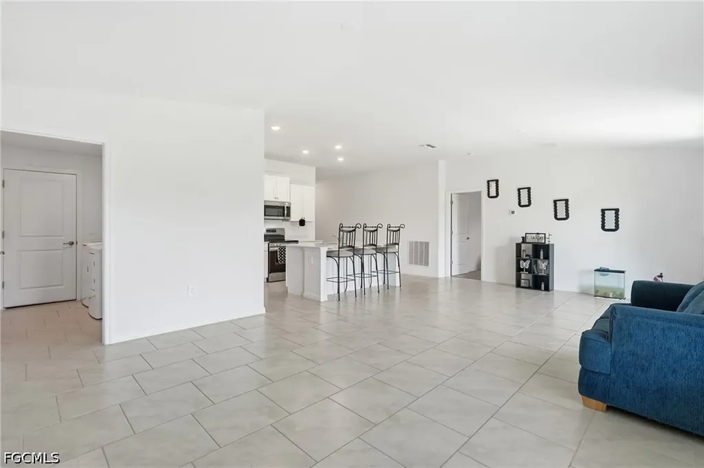 3403 34th Street SW Lehigh Acres FL 33976