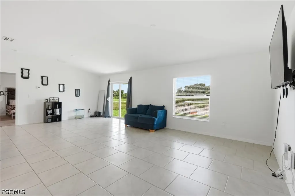 3403 34th Street SW Lehigh Acres FL 33976