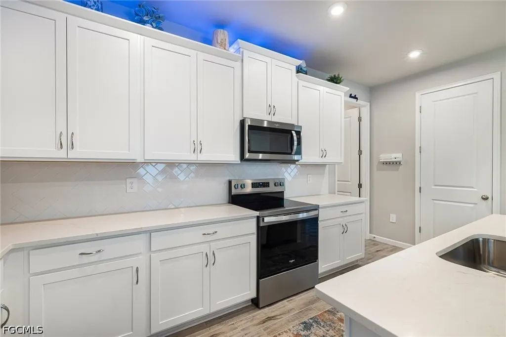 6617 Upward Spring Place Fort Myers FL 33966