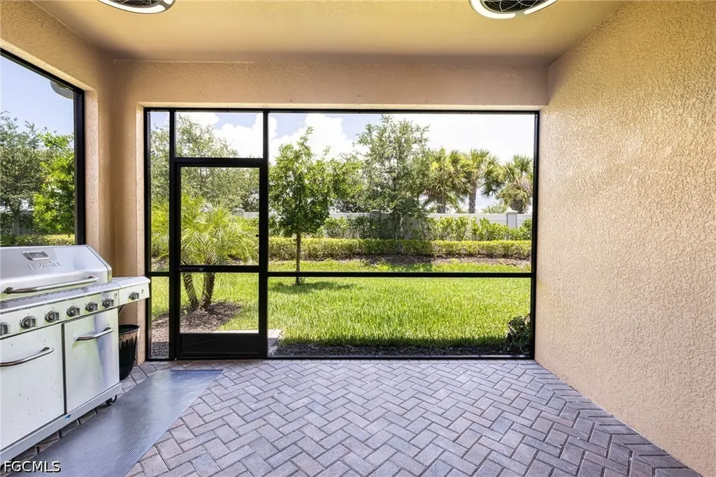6617 Upward Spring Place Fort Myers FL 33966