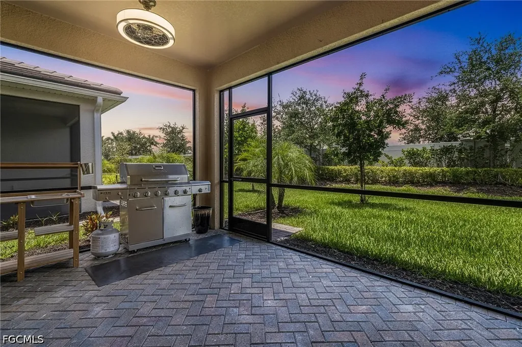 6617 Upward Spring Place Fort Myers FL 33966