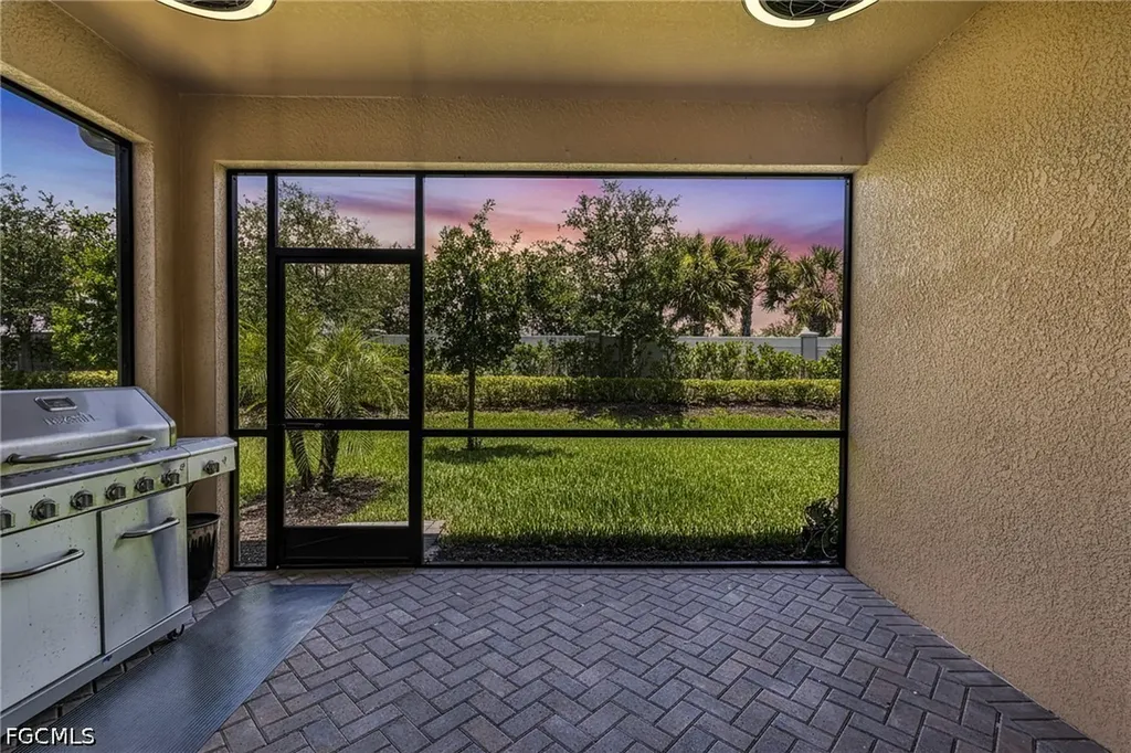 6617 Upward Spring Place Fort Myers FL 33966