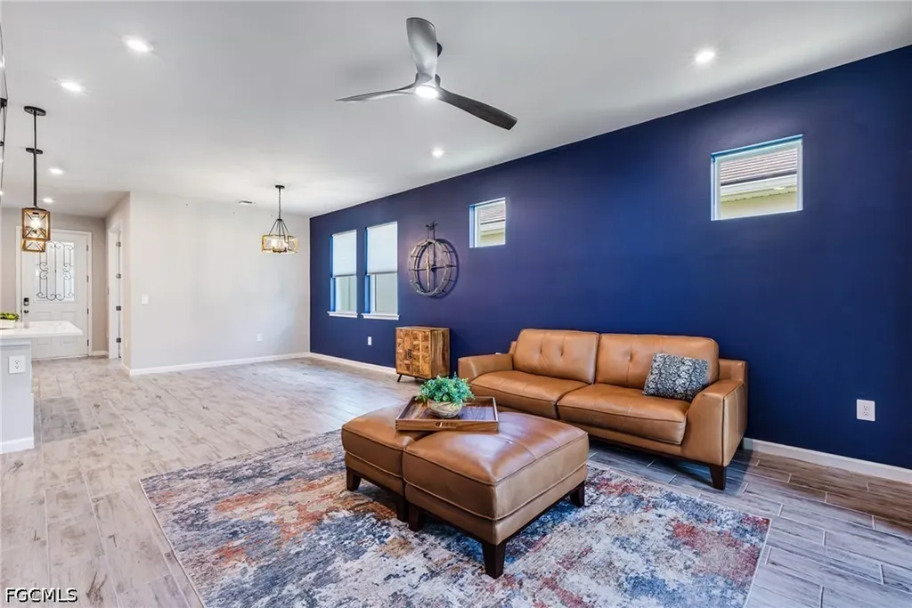 6617 Upward Spring Place Fort Myers FL 33966