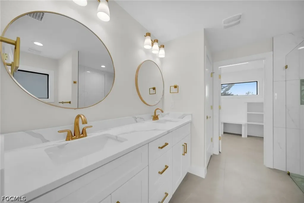 1213 NW 25th Place Cape Coral FL 33993