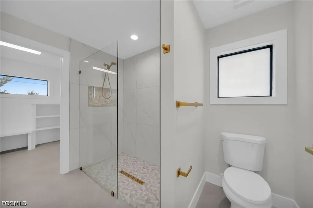 1213 NW 25th Place Cape Coral FL 33993