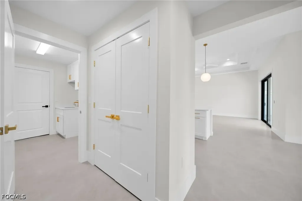 1213 NW 25th Place Cape Coral FL 33993