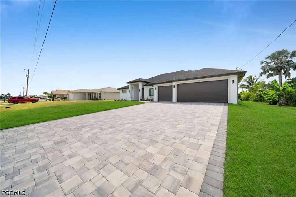 1213 NW 25th Place Cape Coral FL 33993