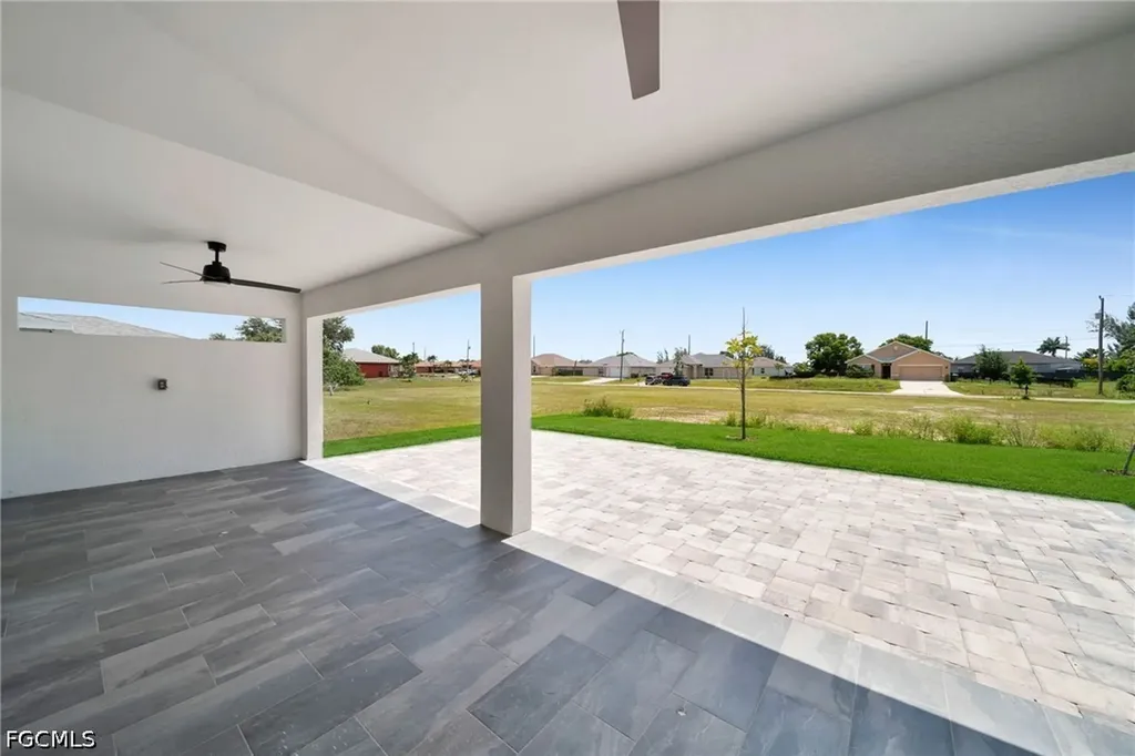 1213 NW 25th Place Cape Coral FL 33993
