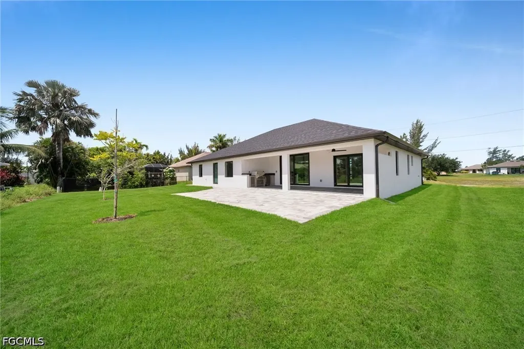 1213 NW 25th Place Cape Coral FL 33993