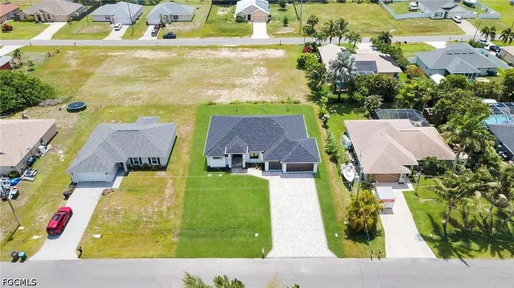 1213 NW 25th Place Cape Coral FL 33993