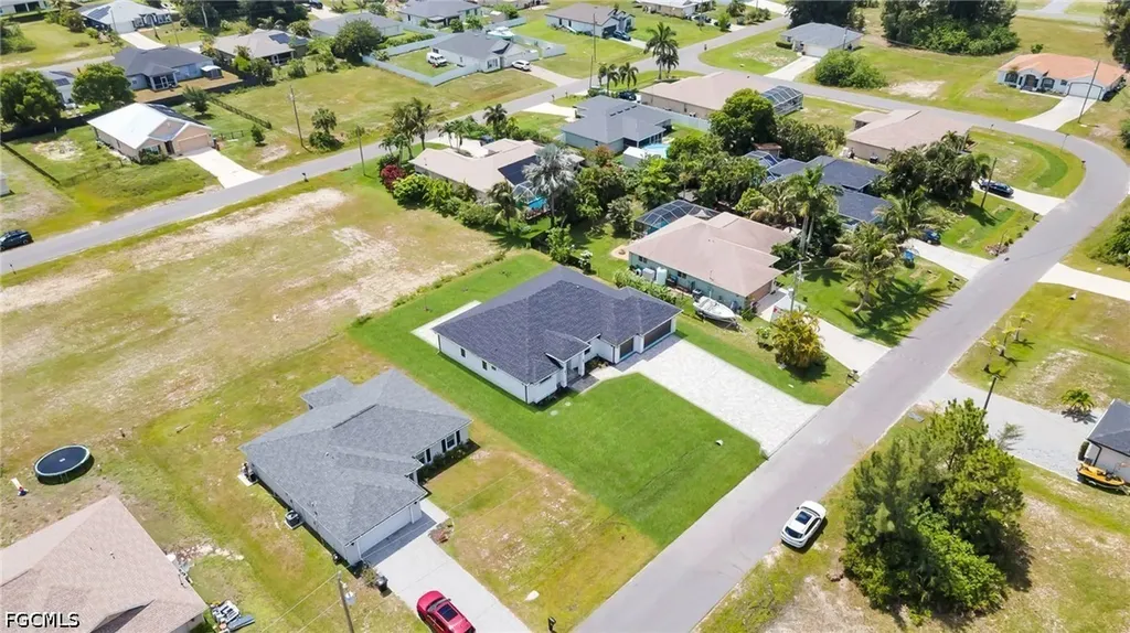 1213 NW 25th Place Cape Coral FL 33993