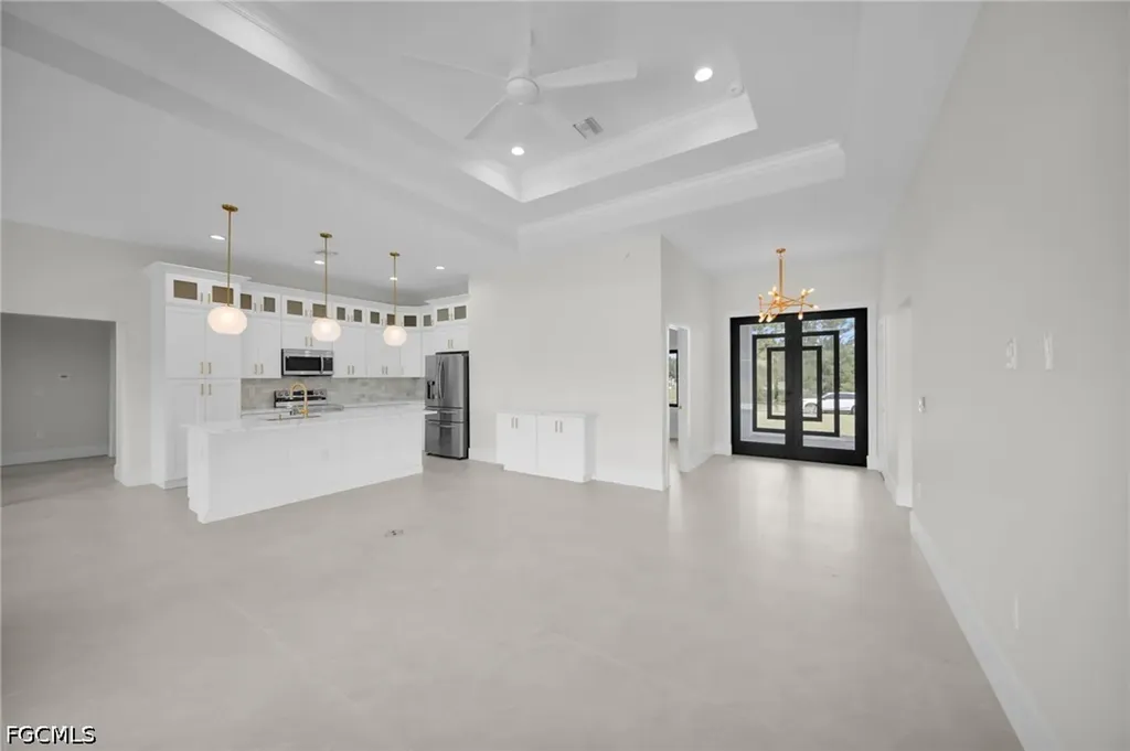 1213 NW 25th Place Cape Coral FL 33993