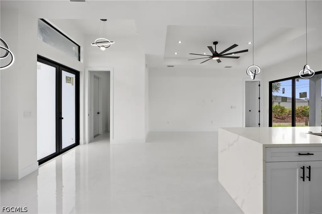 2815 37th Street SW Lehigh Acres FL 33976